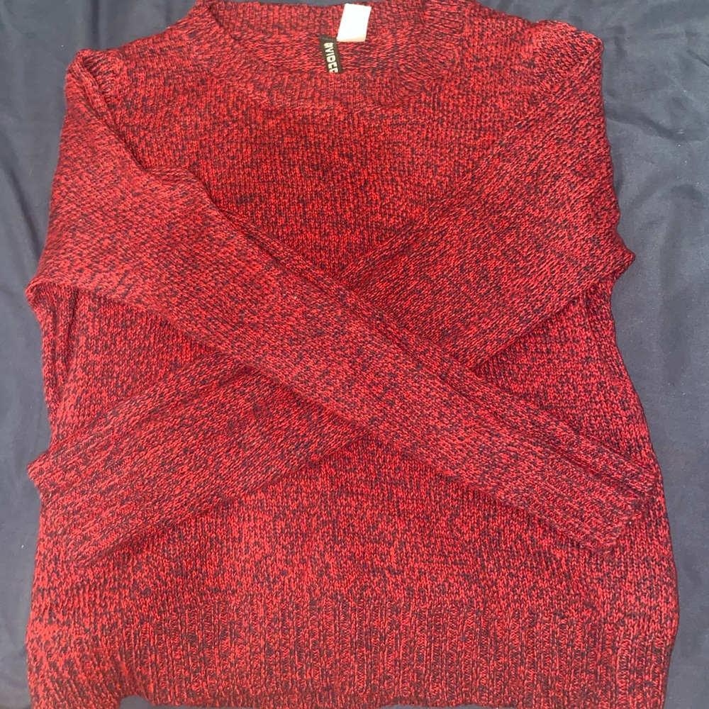 H&M red knit sweater